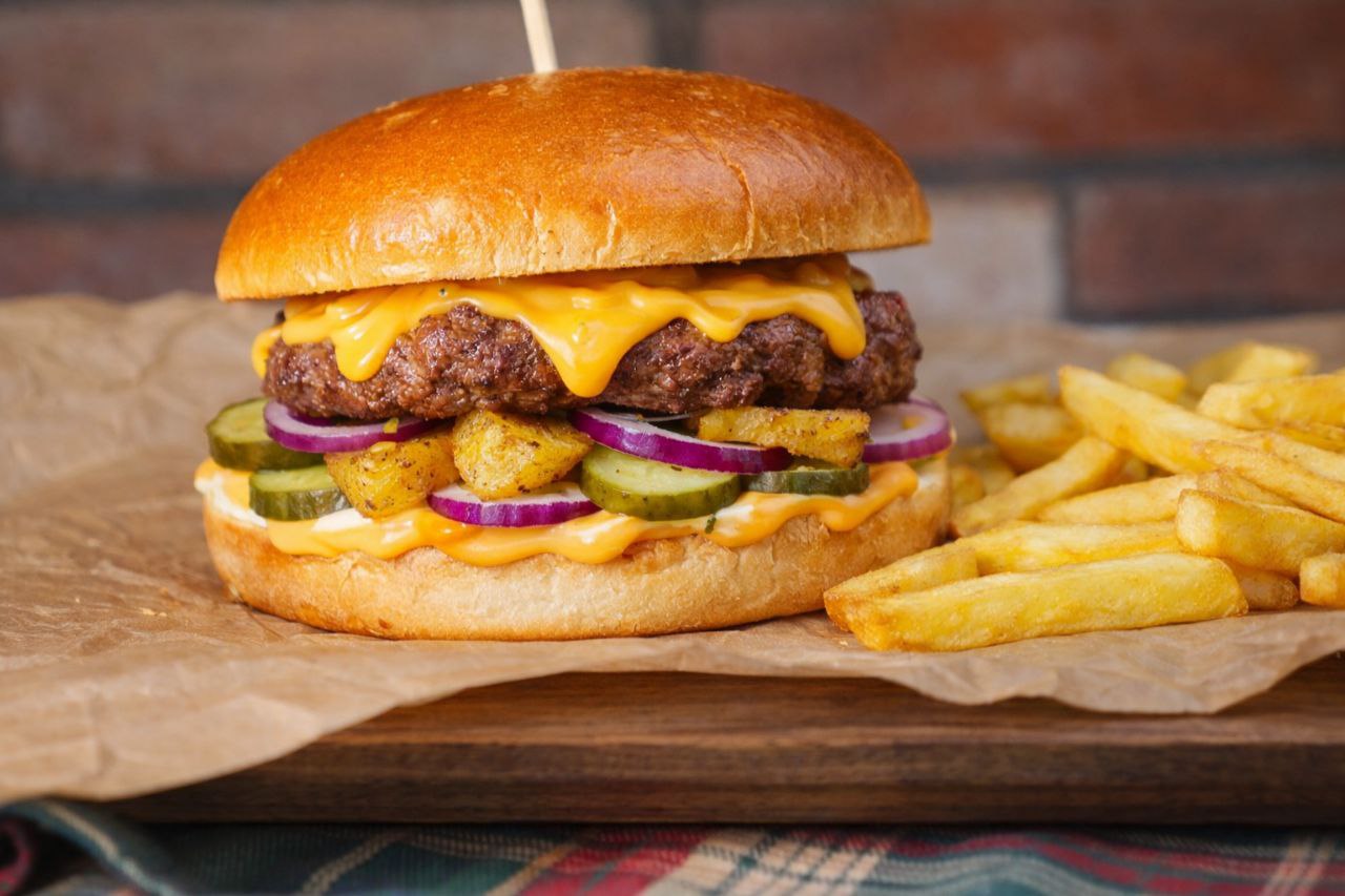 Бургер "Сытый плотник"